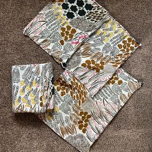 Marimekko Pieni Letto Cotton Queen Duvet Cover Set